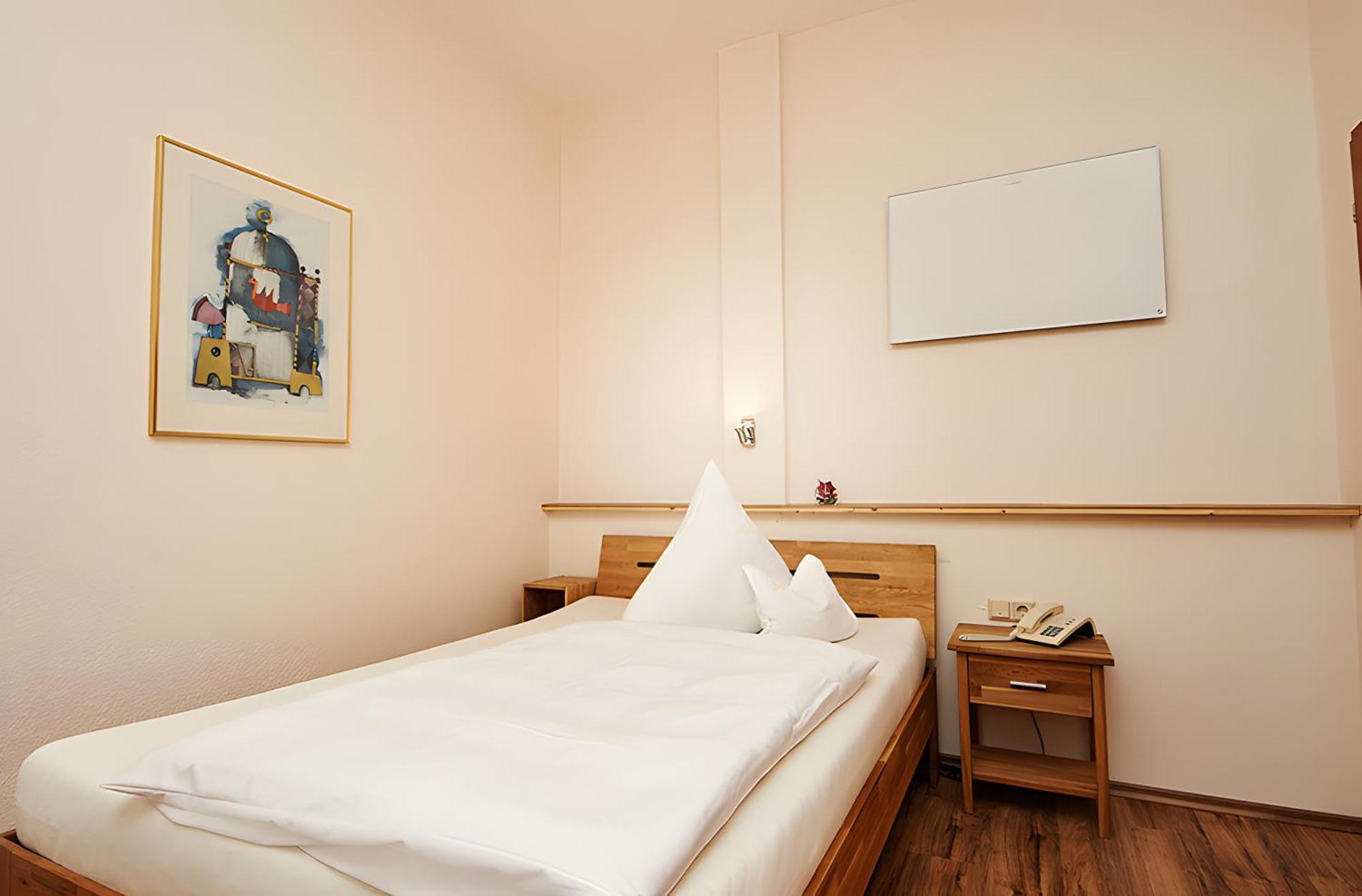 Vegan Hotel Und Restaurants Nicolay 1881 Zeltingen-Rachtig Eksteriør bilde