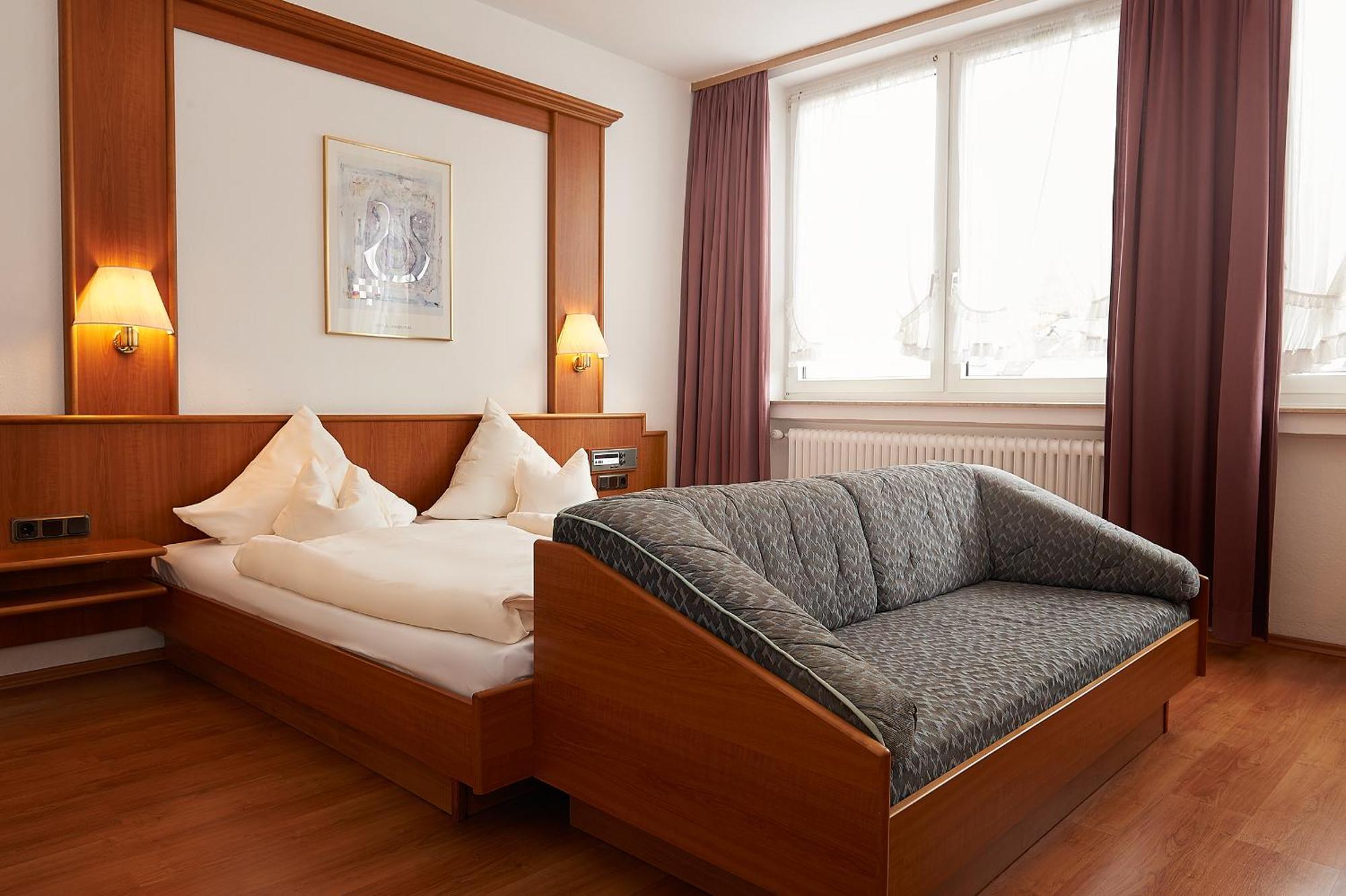 Vegan Hotel Und Restaurants Nicolay 1881 Zeltingen-Rachtig Eksteriør bilde