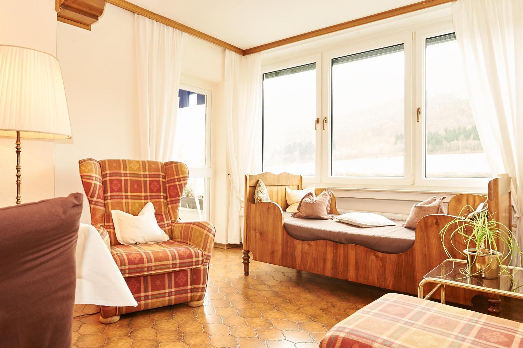 Vegan Hotel Und Restaurants Nicolay 1881 Zeltingen-Rachtig Eksteriør bilde