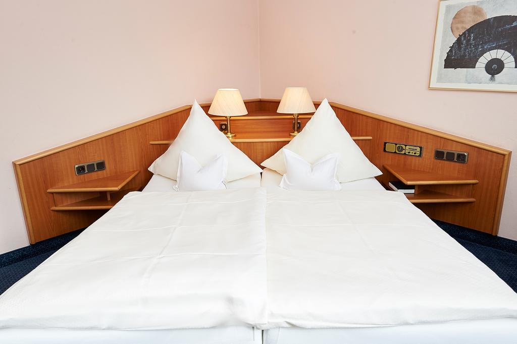 Vegan Hotel Und Restaurants Nicolay 1881 Zeltingen-Rachtig Eksteriør bilde